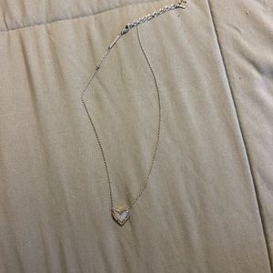 Kendra scott heart shaped necklace